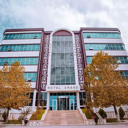 Grand Nakhchivan Hotel Exterior foto