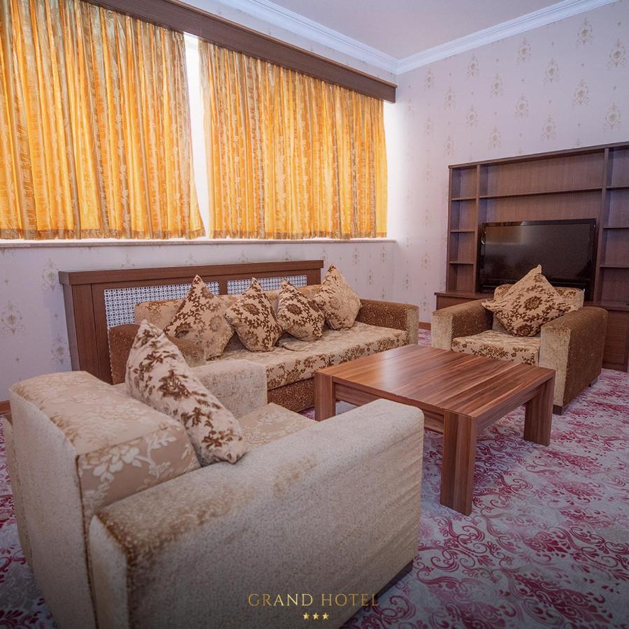 Grand Nakhchivan Hotel Exterior foto
